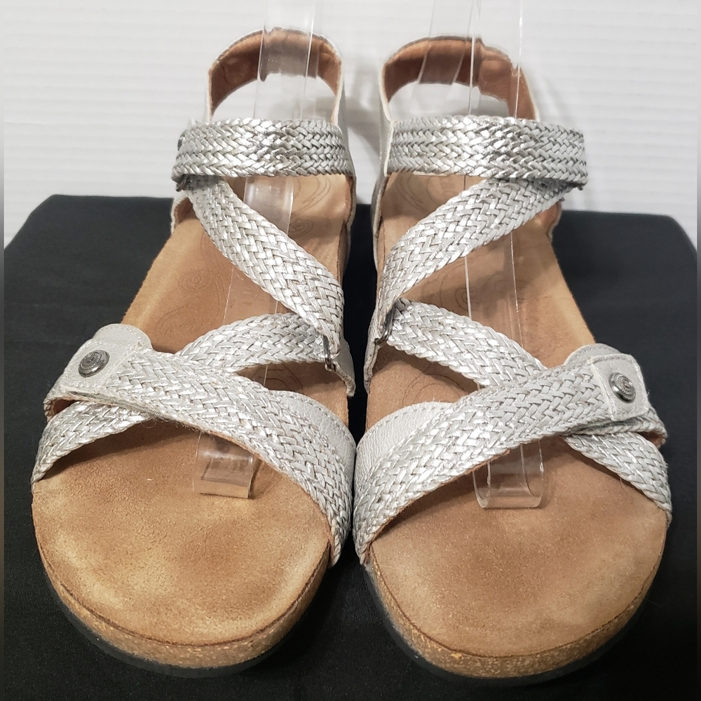 Taos Womens Universe Sandal Size 41 (10/10.5) Leather Adjustable Strap Cork Gray
